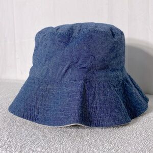 Vintage 90’s Blue Beige Reversible Bucket Hat